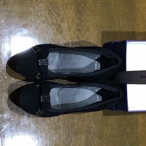 Stuart Weizmann bow ends, black Suede size 7M